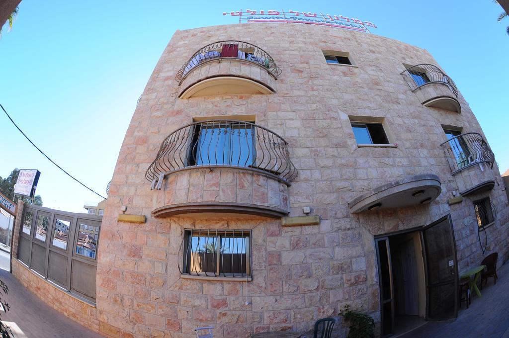 Faulty Towers Hotel Ejlat Zewnętrze zdjęcie