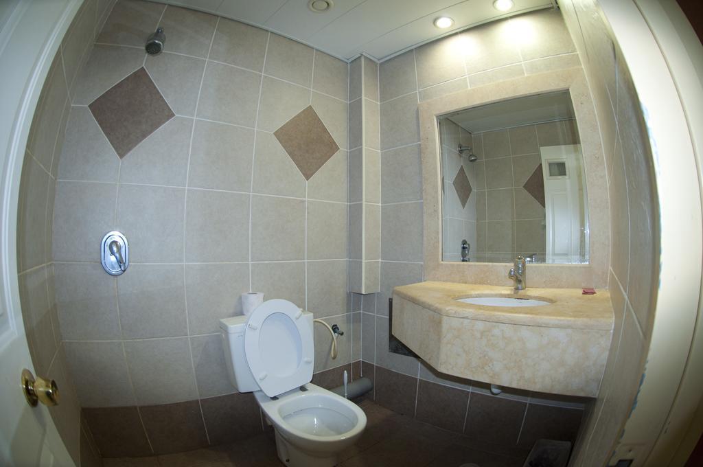 Faulty Towers Hotel Ejlat Pokój zdjęcie