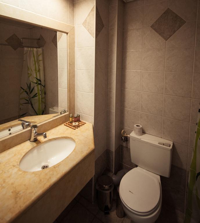 Faulty Towers Hotel Ejlat Zewnętrze zdjęcie