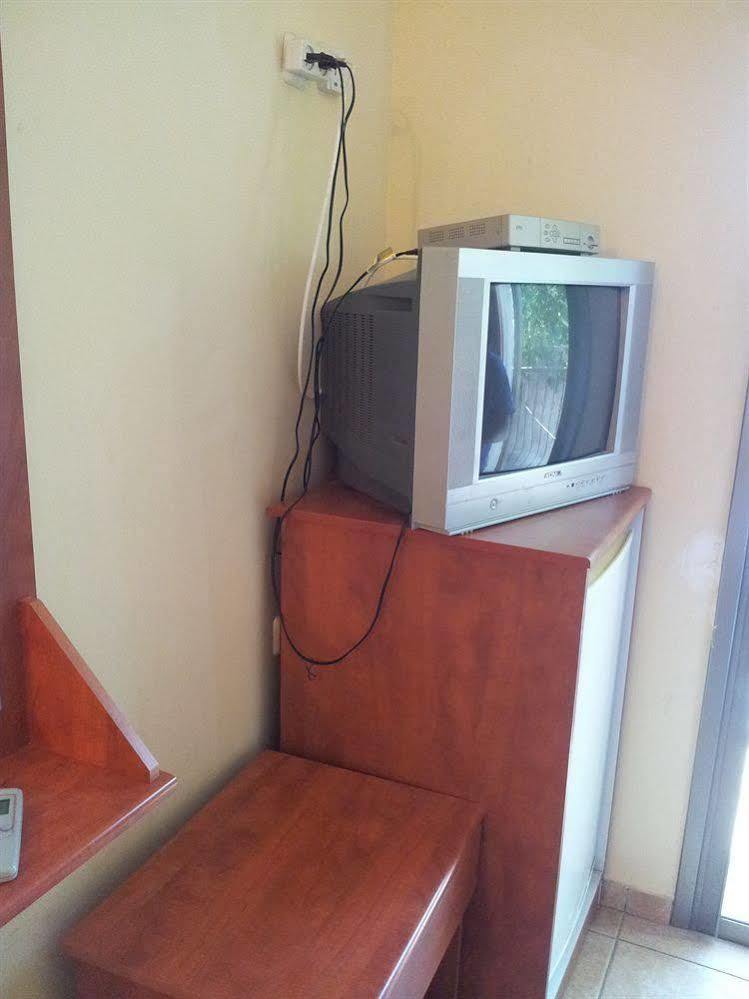 Faulty Towers Hotel Ejlat Zewnętrze zdjęcie
